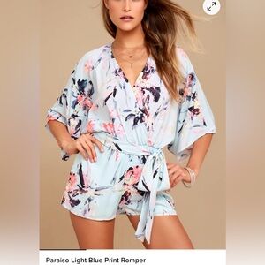 Lulu's paraiso light blue Print Romper